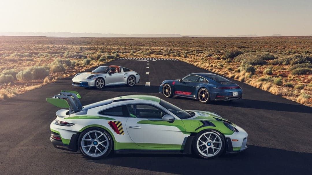 ¡A todo gas! Porsche y Toy Story lanzan 911s de película inspirados en Woody, Buzz y Jessie
